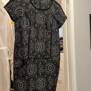 Ivy + blu shift dress with pockets
